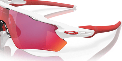 Polished White - 0OO9208 888392102485