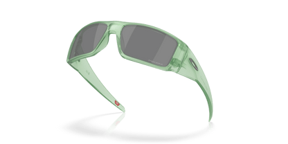 Matt Transparent Jade - 0OO9231 888392640185